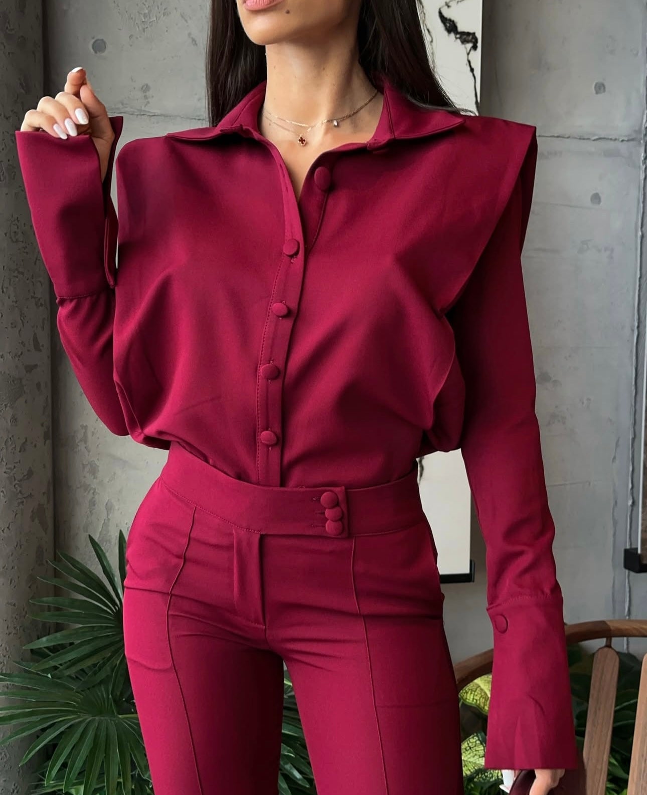 Coordinato GAIA con camicia e pantaloni in tessuto punto Roma