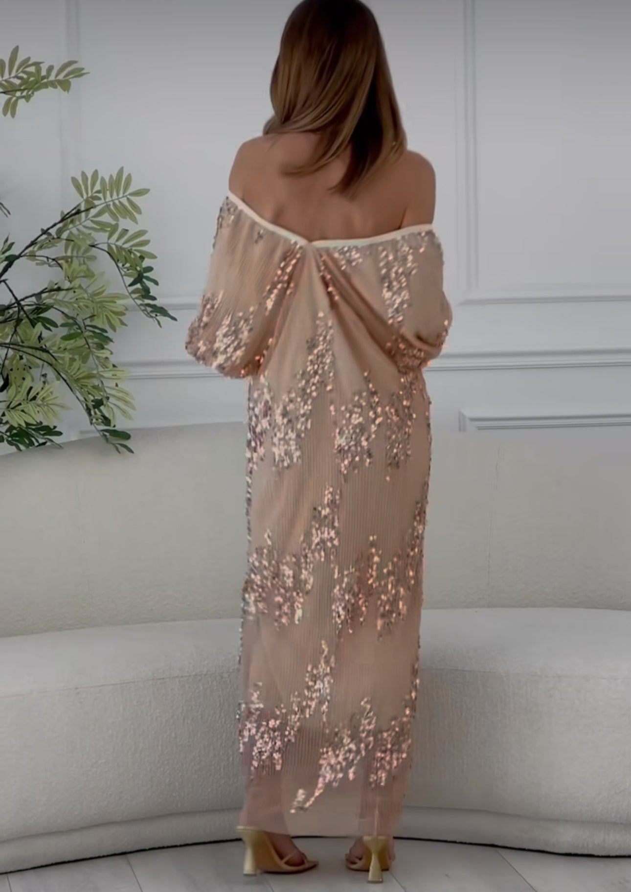 Vestito Long Dress nude in tulle foderato con paillettes vestibilita morbida comoda Made in Italy taglie 38 alla 56