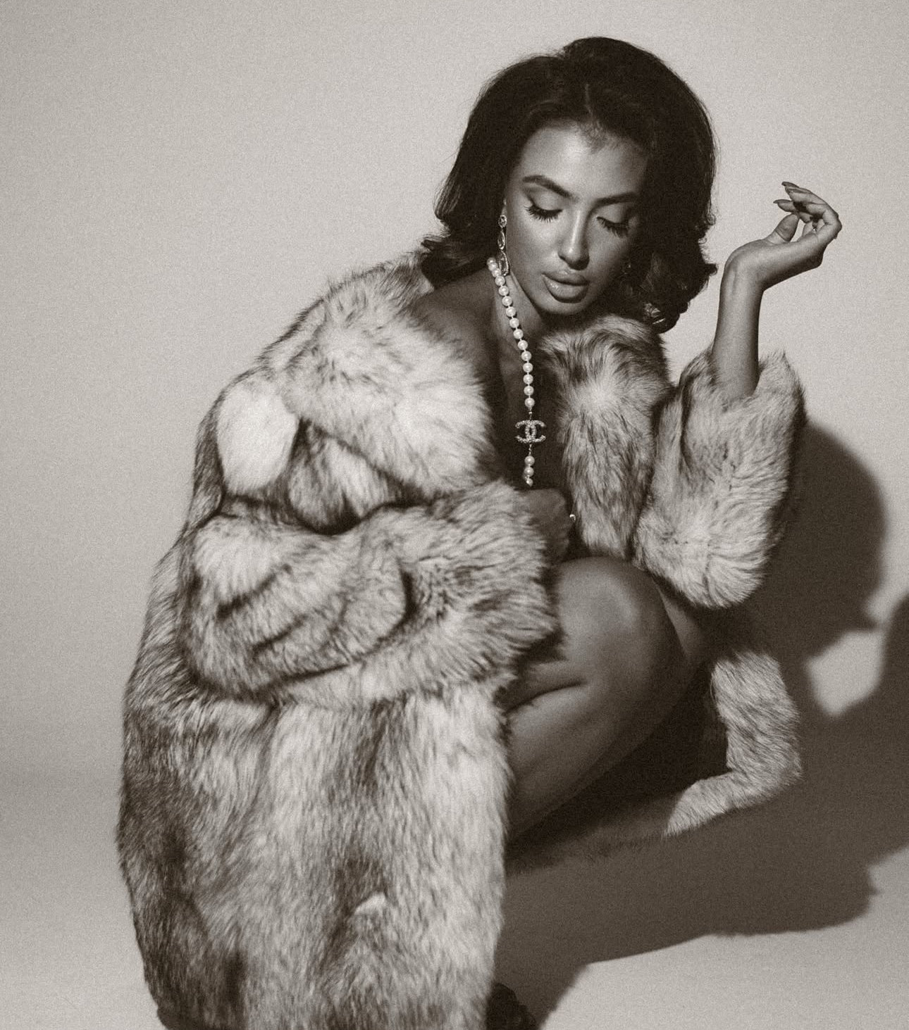 Pelliccia POLLY in visone morbido caldo resistente all’acqua foderata in raso