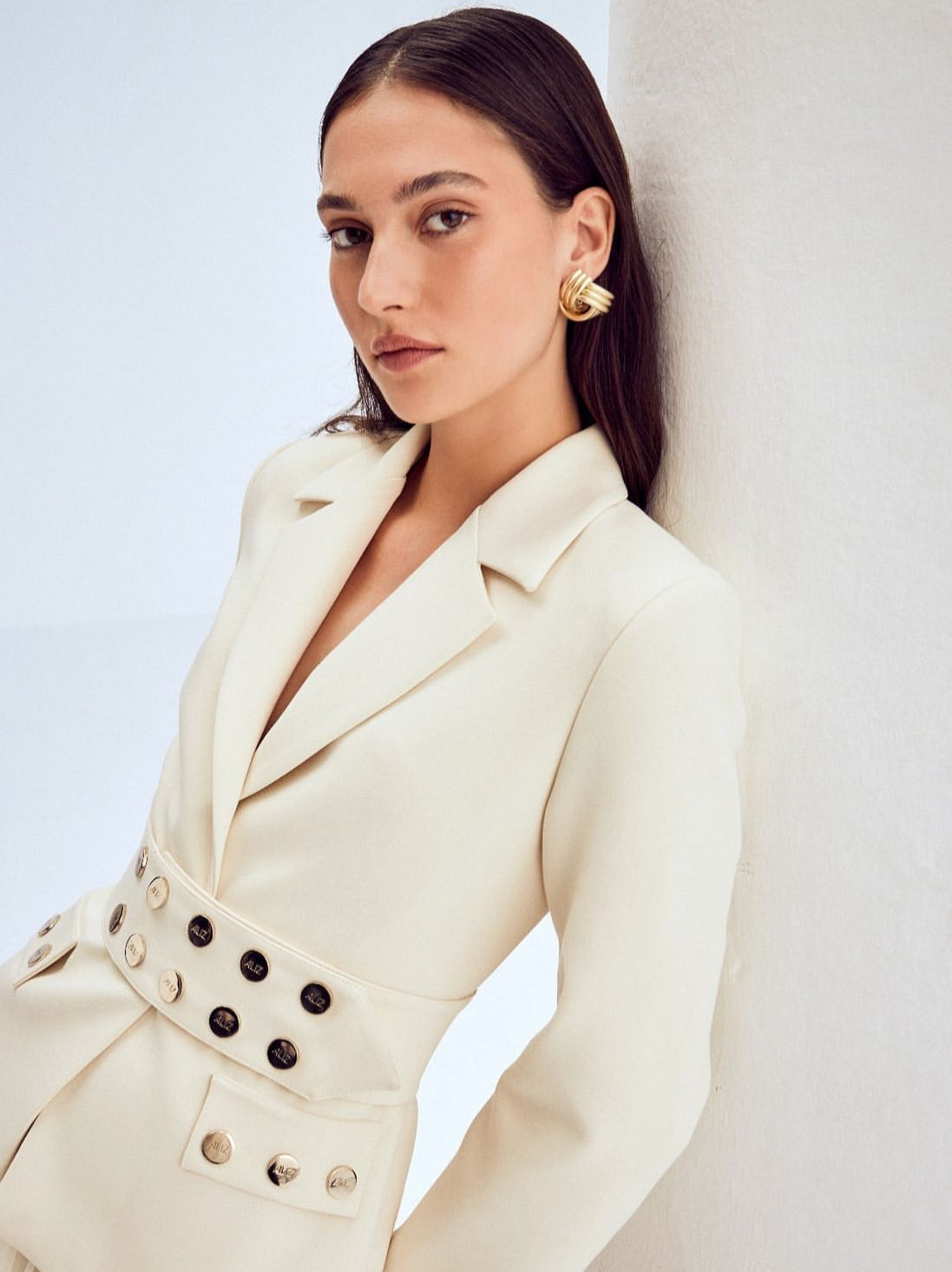 Tailleur LUANA Giacca e cinta con borchie pantaloni sigaretta