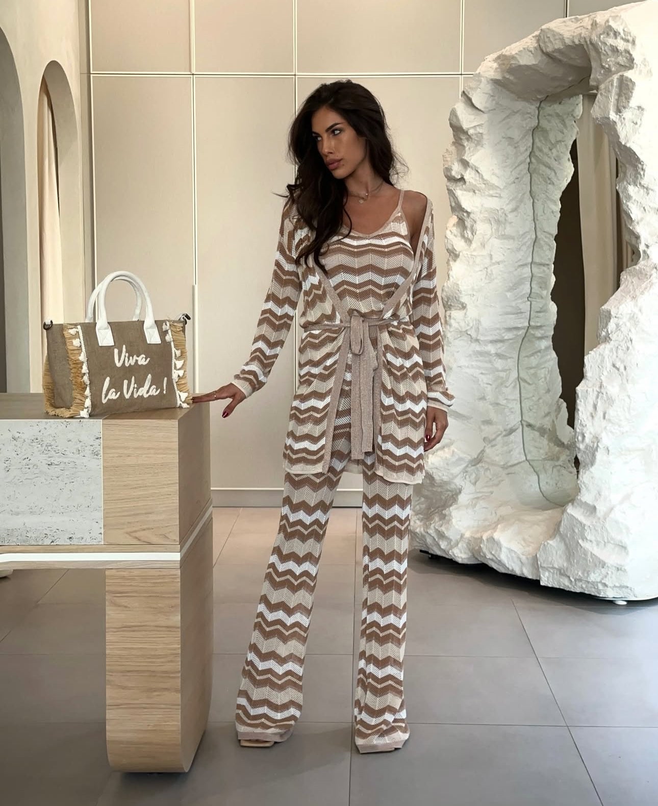 Completo ZIG ZAG con borsa viva la vida in omaggio Disponibilità limitata — affrettati prima che finisca!