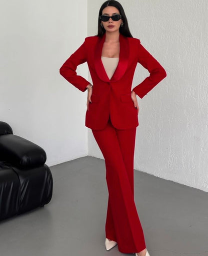 Tailleur Azzurra giacca colletto scialle in raso pantaloni palazzo vestibilita perfetta taglia dalla 38 alla 54 Made in Italy