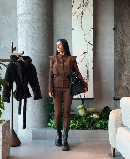 Coordinato GAIA con camicia e pantaloni in tessuto punto Roma