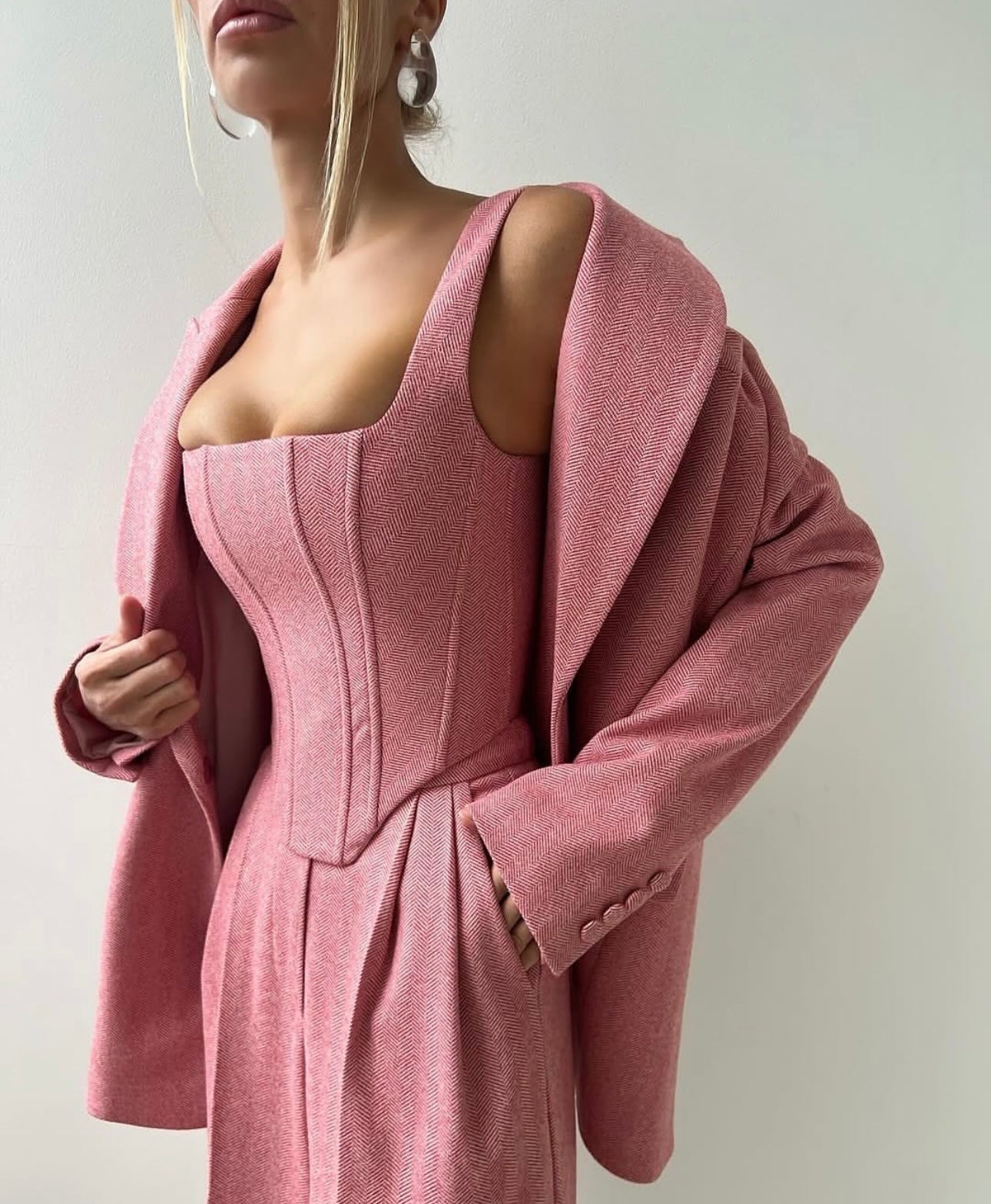 Tailleur NATASHA giacca corpetto pantaloni e cinta in coordinato in lana Made in Italy