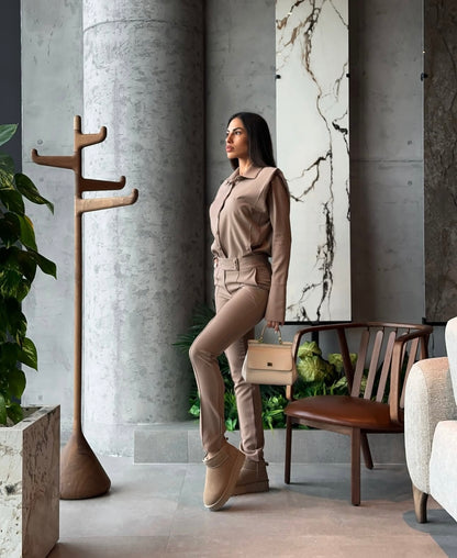 Coordinato GAIA con camicia e pantaloni in tessuto punto Roma