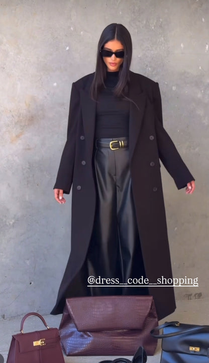 Outfit Anita Cappotto+Body+Pantalone in Eco-Pelle – Eleganza MetropoIitana