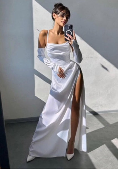 Vestito GINA con corpetto in raso spacco laterale e guanti