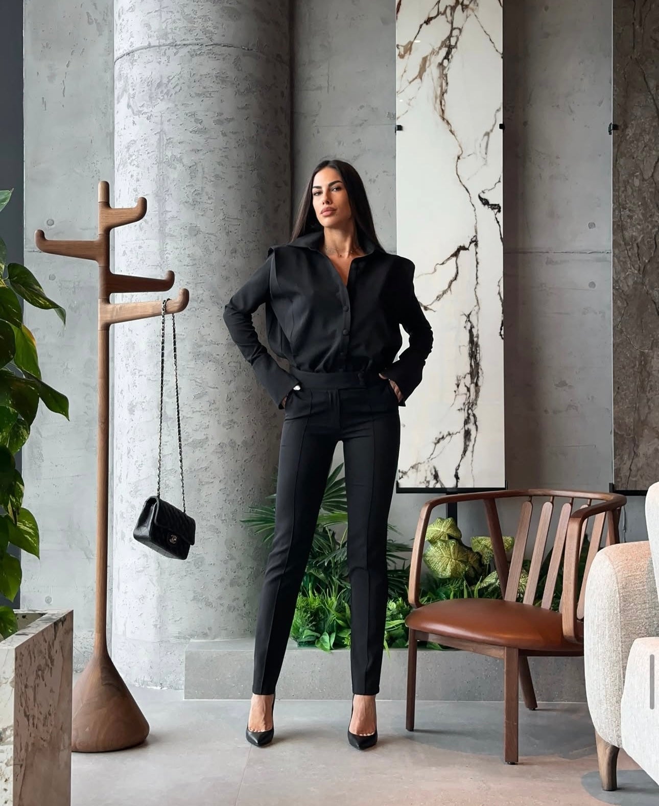 Coordinato GAIA con camicia e pantaloni in tessuto punto Roma