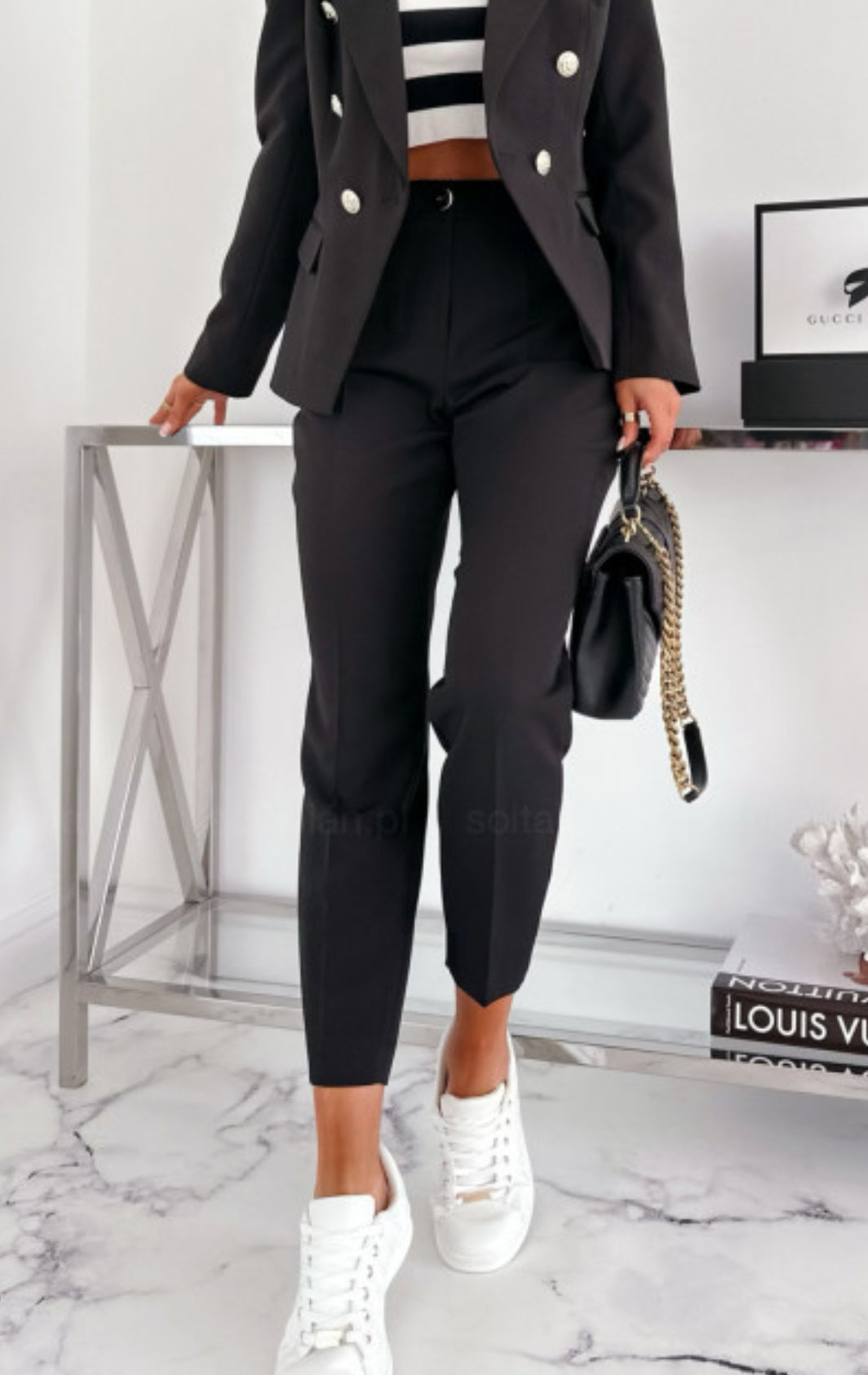 Tailleur Federica giacca con bottoni pantaloni sigaretta il più amato non fartelo scappare