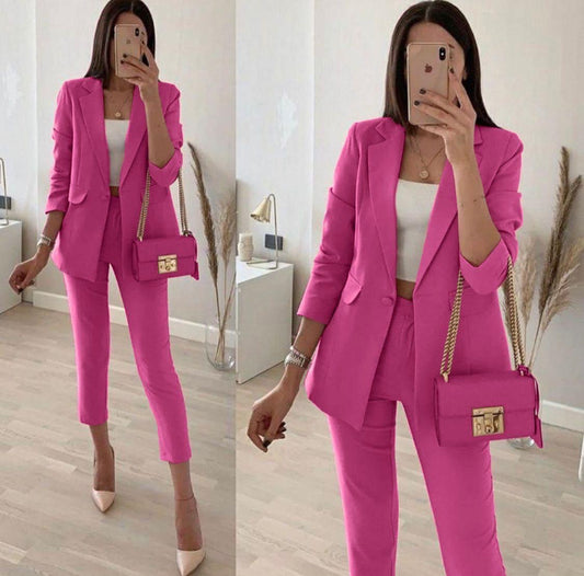 Tailleur Maria Vittoria giacca foderata con pantaloni sigaretta in coordinato tessuto leggermente elasticizzato ottima vestibilita Made in Italy 🇮🇹
