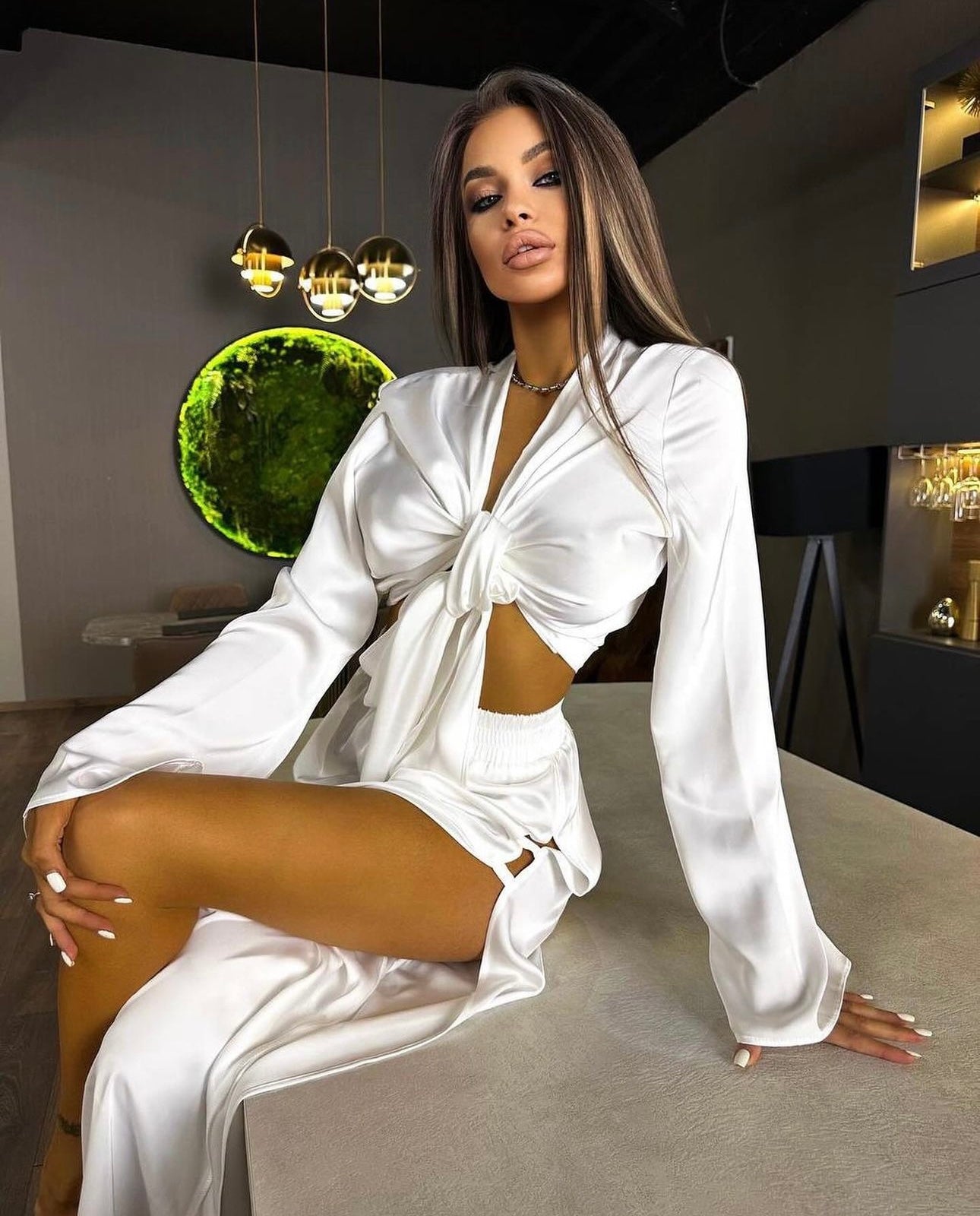 Coordinato JASMIN camicia m/lunga pantalone spacco in raso
