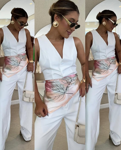 Set CAROL Gilet e pantaloni in coordinato camicia bianca in omaggio