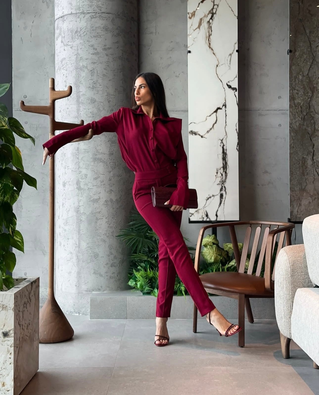 Coordinato GAIA con camicia e pantaloni in tessuto punto Roma