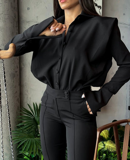 Coordinato GAIA con camicia e pantaloni in tessuto punto Roma