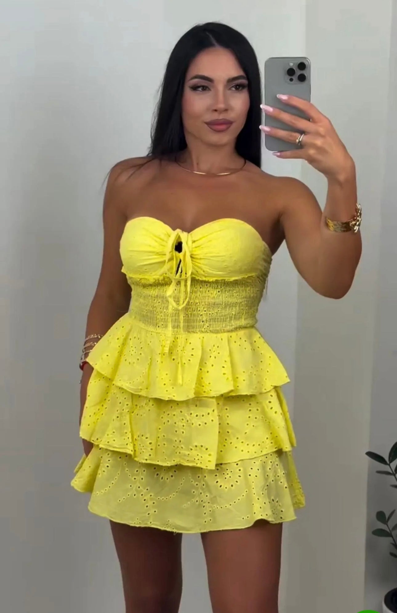 Mini dress PERLA in pizzo Sangallo non fartelo scappare in promozione