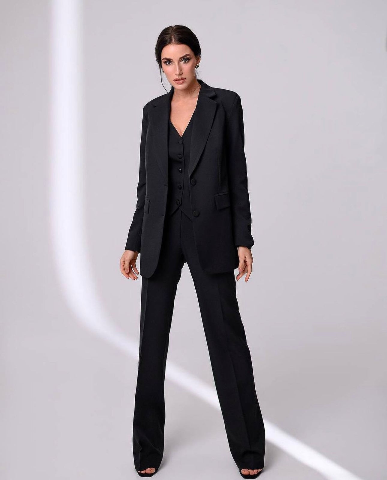 Tailleur Grazia in promozione  Giacca gilet e pantaloni palazzo Made in Italy 🇮🇹 taglie xs alla xxxl