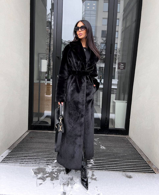 Pelliccia Martina in visone ecologico resistente all’acqua fodera interna in raso in promozione BLACK FRIDAY