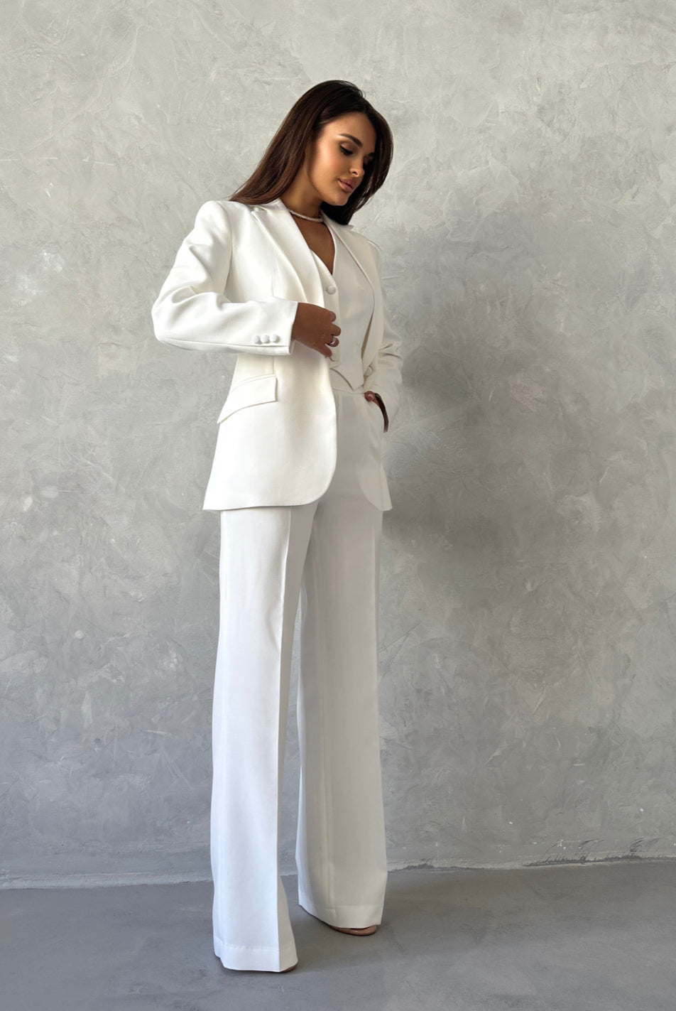 Tailleur MARCELLA Giacca gilet e pantalone a palazzo in coordinato tessuto leggermente elasticizzato ottima vestibilita Made in Italy 🇮🇹