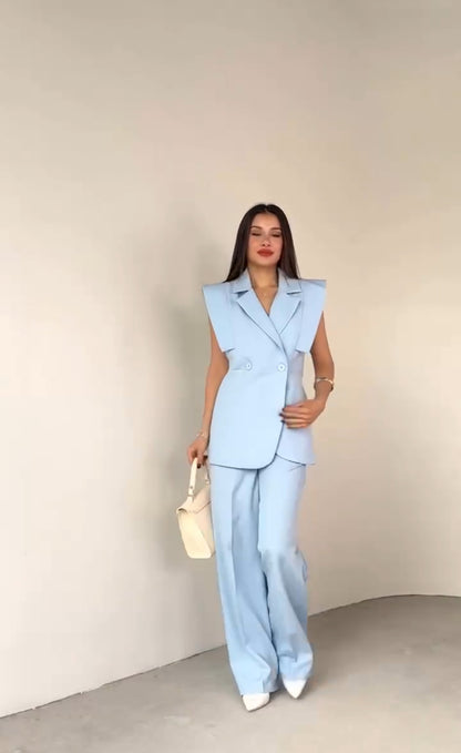 In Promozione Tailleur DENISE In cinque colori pastello e neutri perfetti per ogni occasione