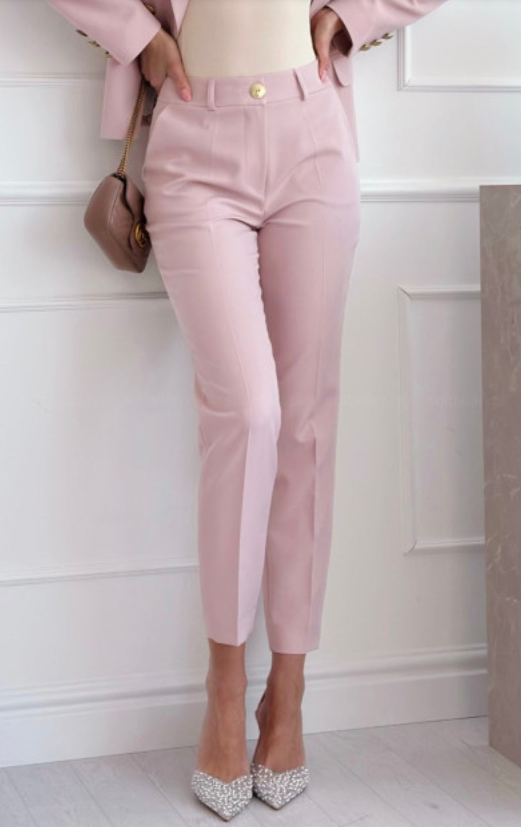 Tailleur Federica giacca con bottoni pantaloni sigaretta il più amato non fartelo scappare