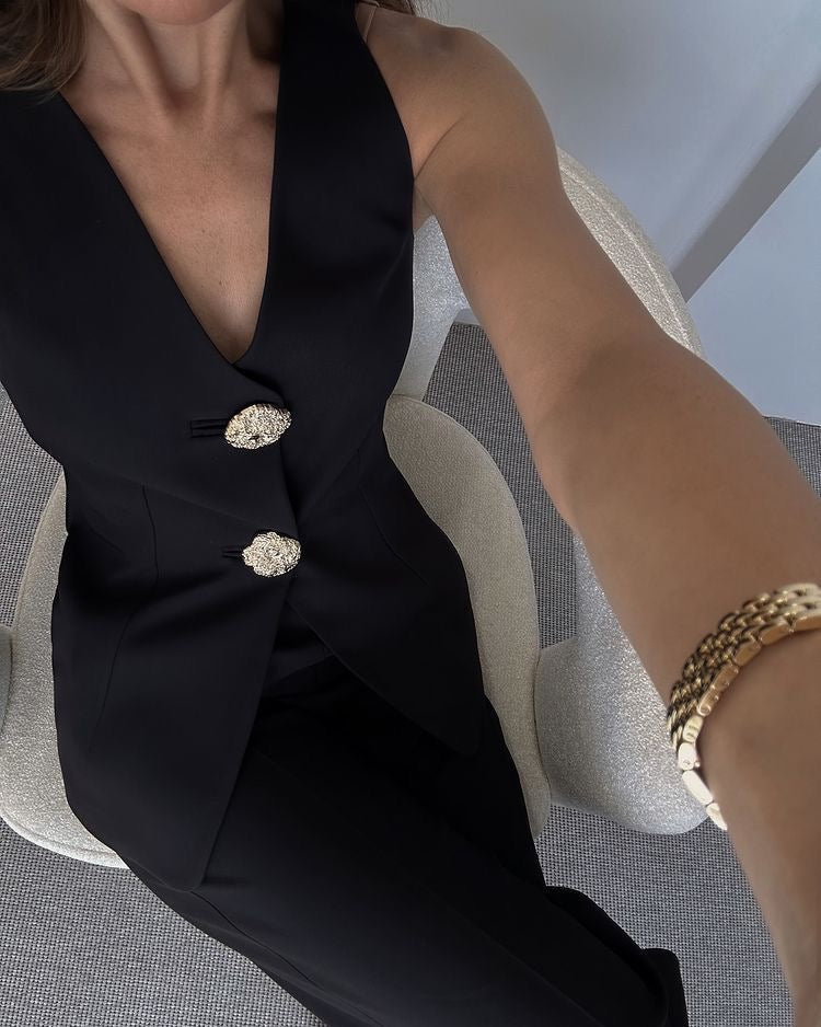 Tailleur OLIVIA smanicato con bottoni dorati imperiale