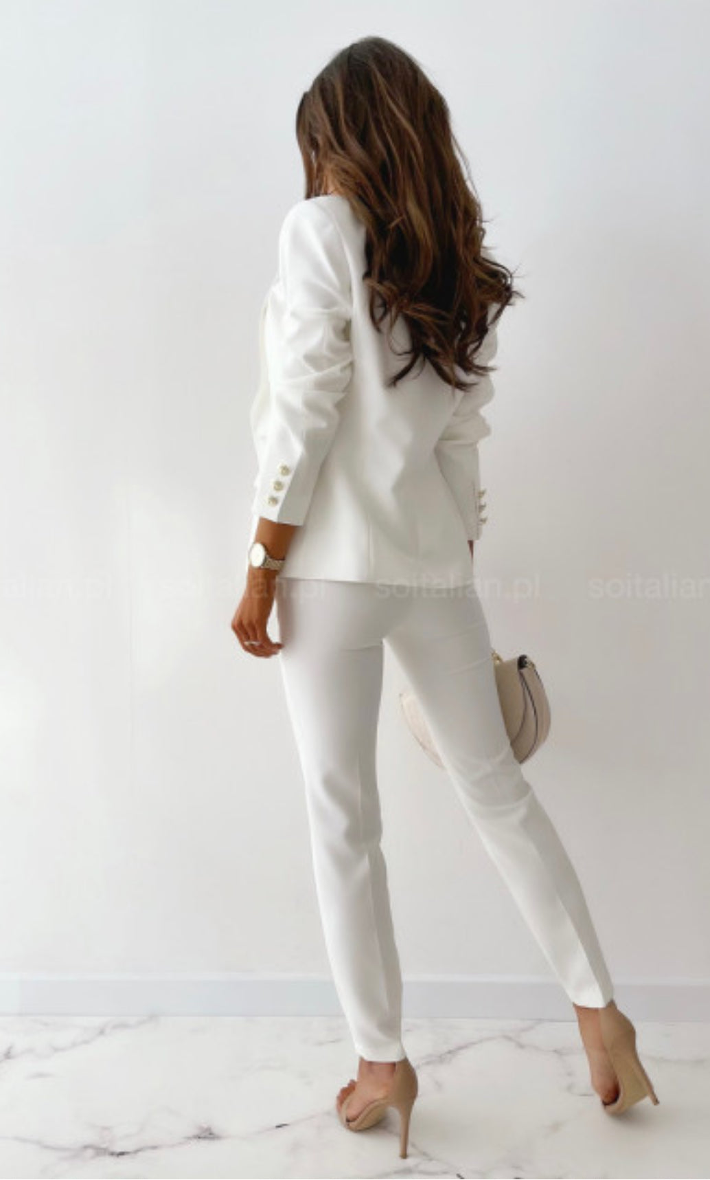 Tailleur Federica giacca con bottoni pantaloni sigaretta il più amato non fartelo scappare