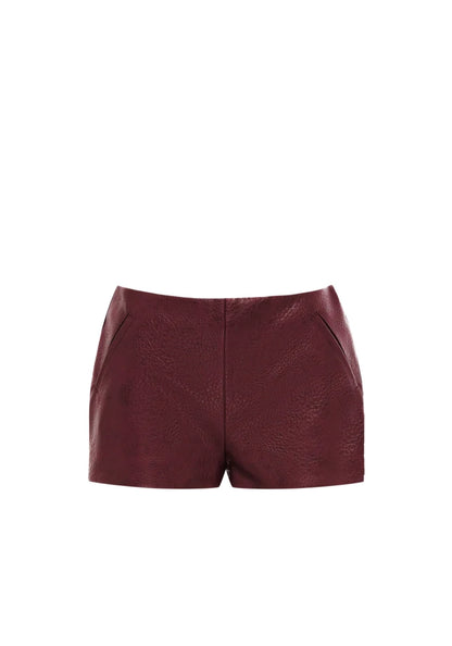 Set EVA L'eleganza contemporanea del completo in pelle. Giubbotto & Shorts in promozione