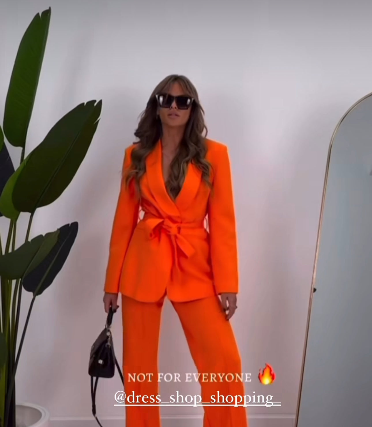 Tailleur LARA con cinta pantaloni palazzo in cotone rasato vestibilita morbida comoda Made in Italy 🇮🇹