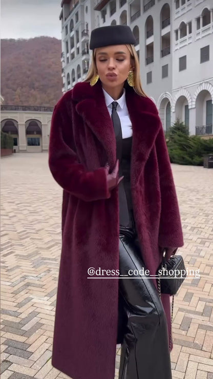 Pelliccia KAROL in visone morbido soffice con fodera in raso e cinta in coordinato