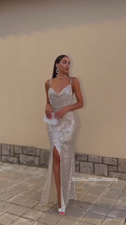 Vestito BIA lungo in paillettes con bretelle e spacco laterale