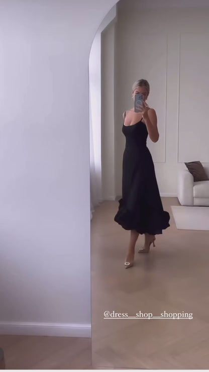 Abito Federica modello a Campana e con un voila ampio alla fine taglie dalla 38 alla 54 Made in Italy 🇮🇹